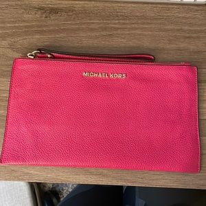 Michael Kors Wristlet